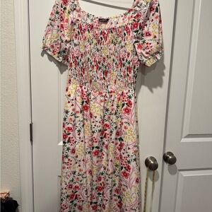 Bloomchic Floral Smocked Dress pink 22/24 3X
